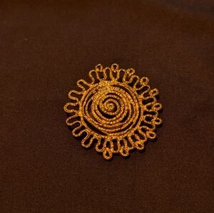 Goldtone Spiral Scarf Clip